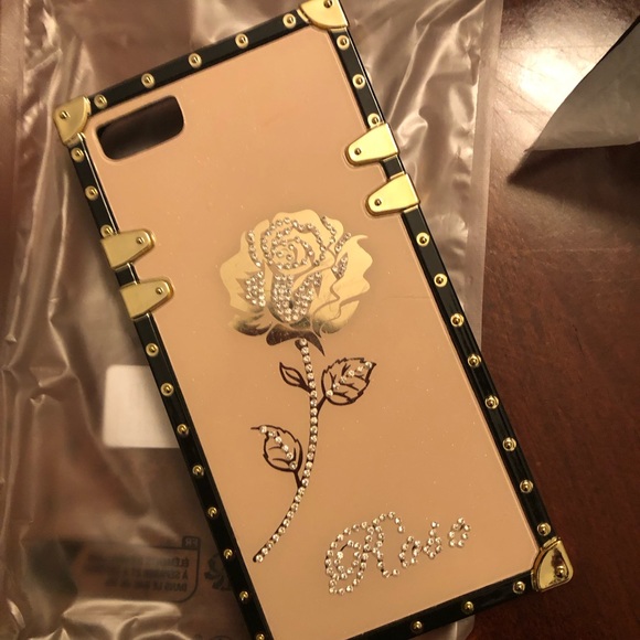 Rose Pattern Phone Case - Picture 2 of 2